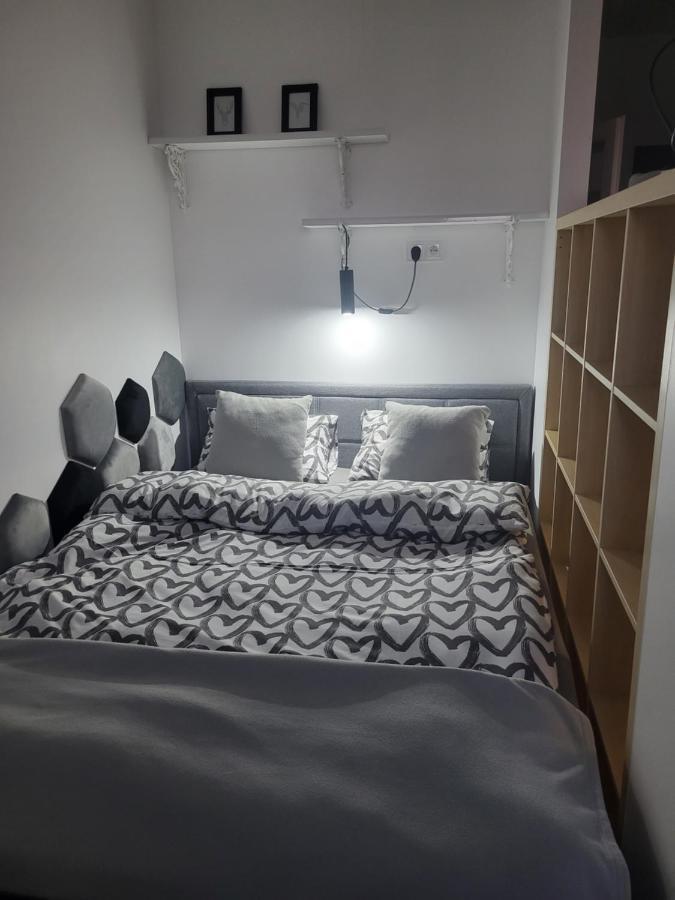 Klif 3 Mini-Apartament Warka Extérieur photo